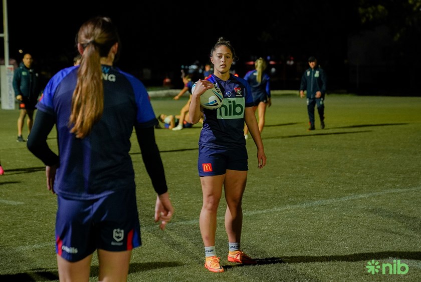 NRLW 2022: Match report, Brisbane Broncos, Newcastle Knights, Tamika Upton  and Shenae Ciesiolka combine to guide Broncos to big win