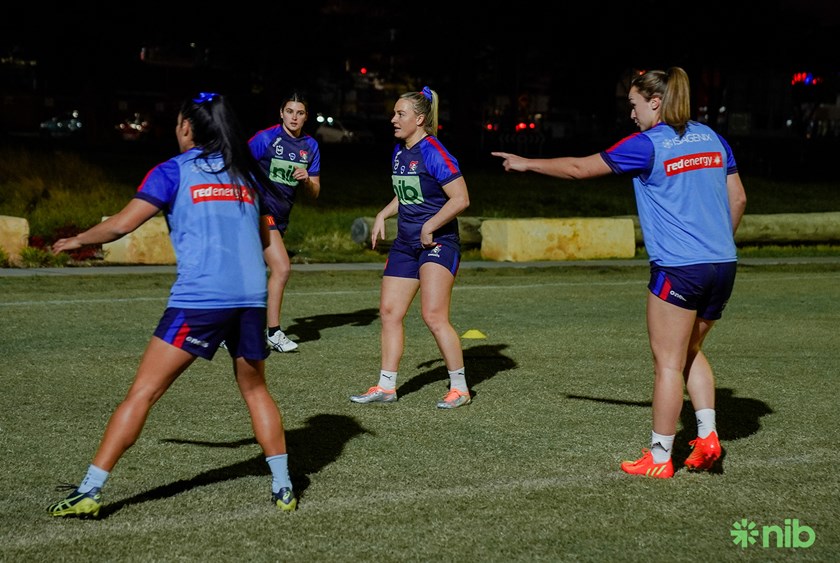 NRLW 2022: Match report, Brisbane Broncos, Newcastle Knights, Tamika Upton  and Shenae Ciesiolka combine to guide Broncos to big win